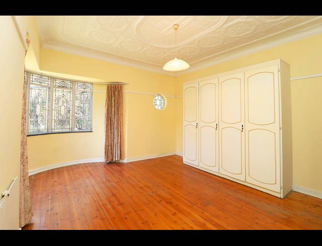 2 BEDROOM HOUSE FOR SALE IN AUCKLAND PARK